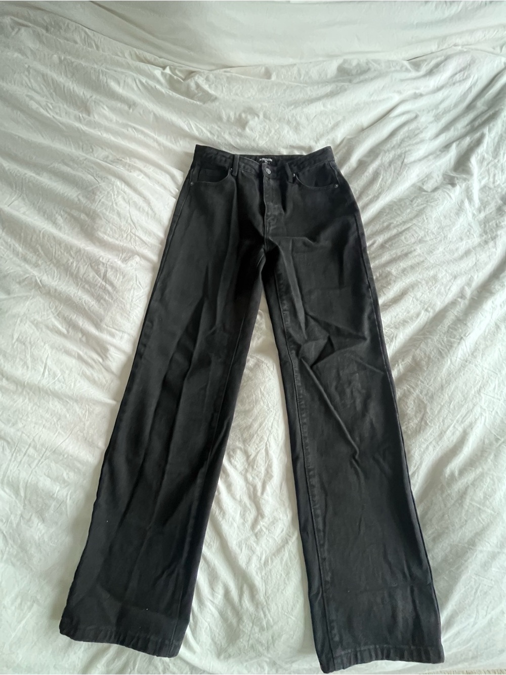 PrettyLittleThing Black Wide-Leg Jeans — Size 6 US